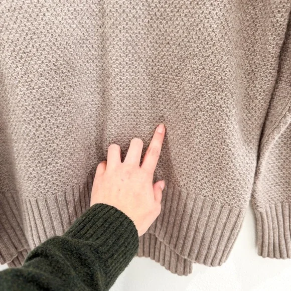 Everlane Oversized 100% Cashmere Boho Preppy Stroopwafel Turtleneck Sweater S - Picture 9 of 9